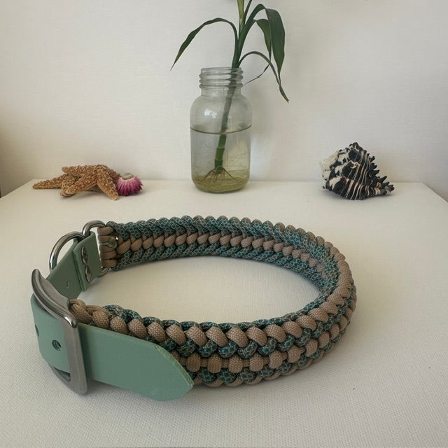 Sandy Waters - Handmade Paracord & BioThane® Collar