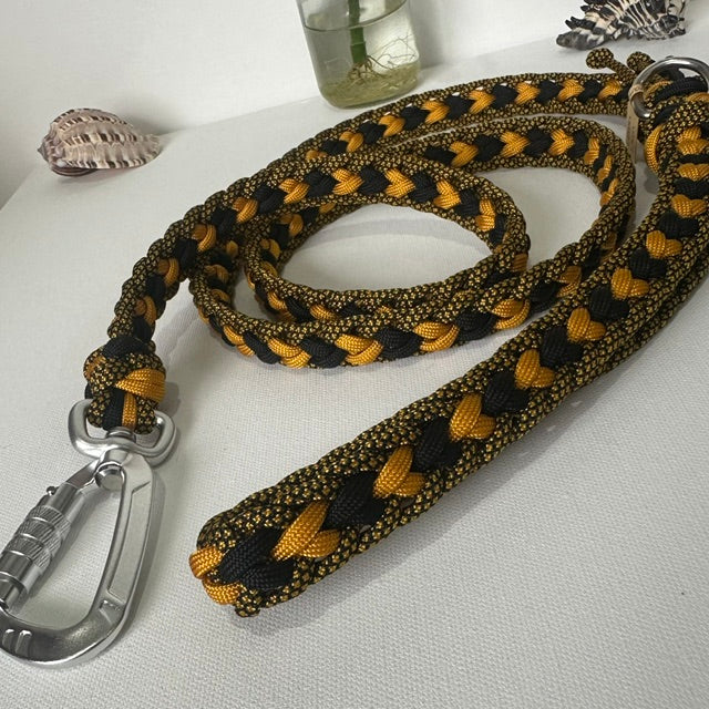 Queen Bee - Handmade Paracord Dog Leashes - Strong, Lightweight & Stylish