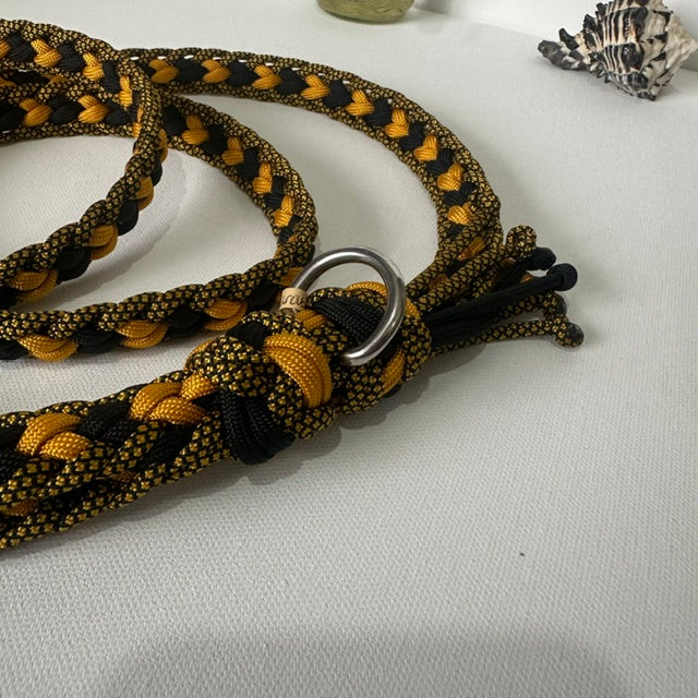 Queen Bee - Handmade Paracord Dog Leashes - Strong, Lightweight & Stylish
