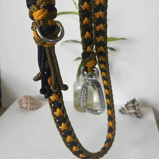 Queen Bee - Handmade Paracord Dog Leashes - Strong, Lightweight & Stylish