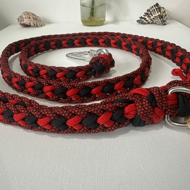 Dragon Fire - Handmade Paracord Dog Leashes - Strong, Lightweight & Stylish