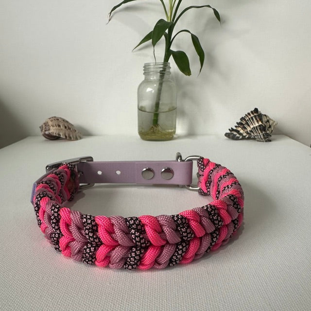 Pink Dreams - Handmade Paracord & BioThane® Collar (Small)