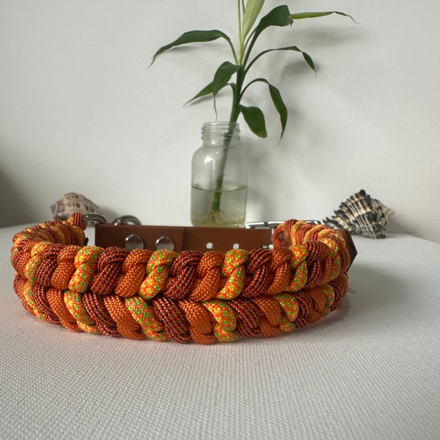 Autumn Leaves - Handmade Paracord & BioThane® Collar (Small)