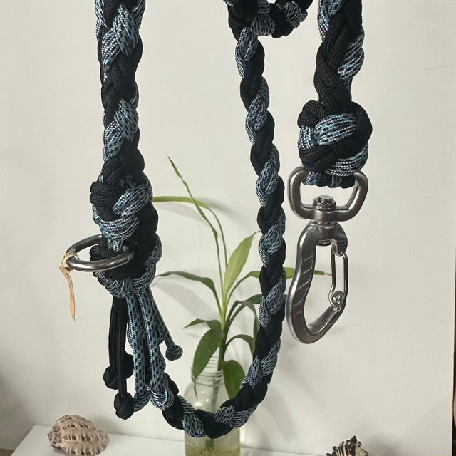 Night Wave - Handmade Paracord Dog Leashes - Strong, Lightweight & Stylish